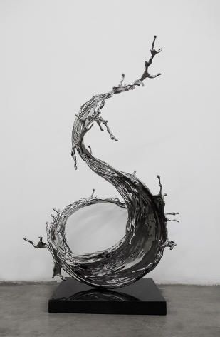 Yan Fei, 2019, stainless steel, 29.92 x 25.59 x 43.31 inches/76 x 65 x 110 cm